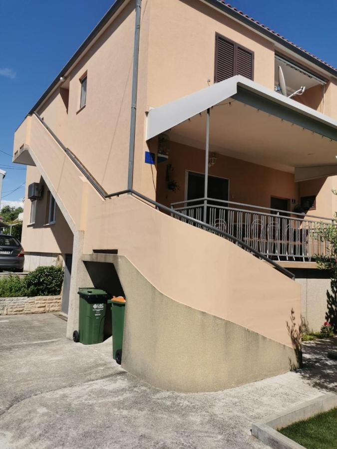 Near By Everything Vodice Exterior photo